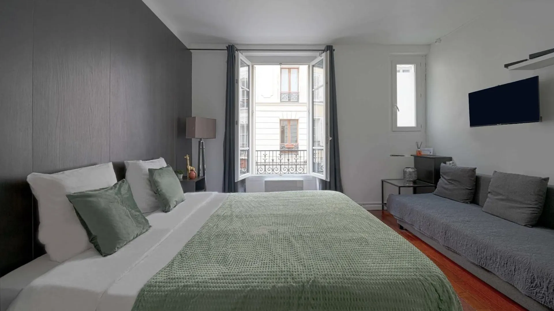 Nice Modern Studio Near The Eiffel Tower Daire Paris Fransa